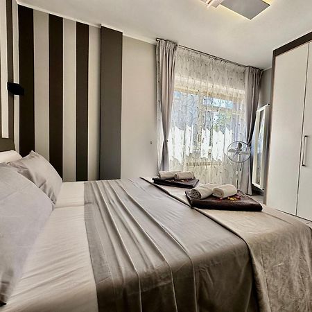 Alle Porte Della Reggia Венария Реале Екстериор снимка