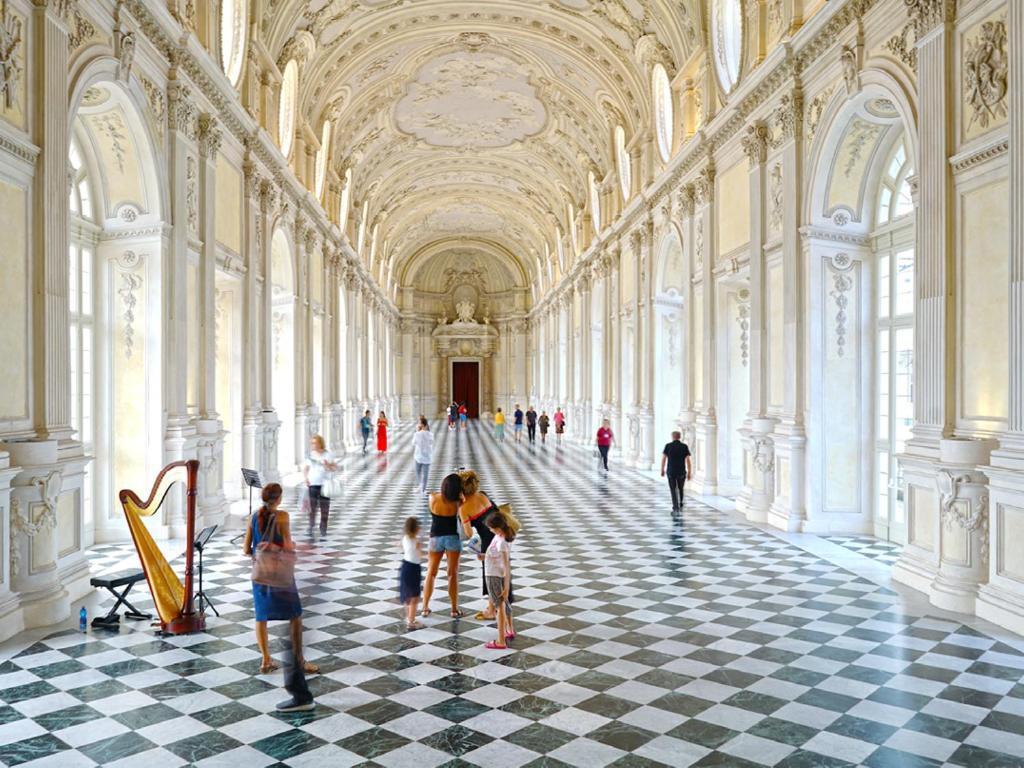 Alle Porte Della Reggia Венария Реале Екстериор снимка